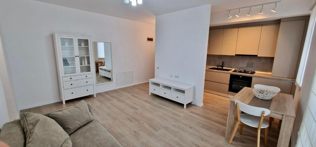 Apartament Timisoara La Liziera Padurii Exterior photo